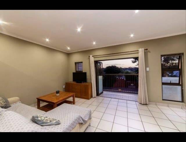 1 BEDROOM PROPERTY TO RENT IN NORWOOD